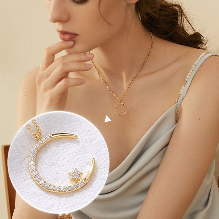 Glitrende måne- og stjernehalskæde