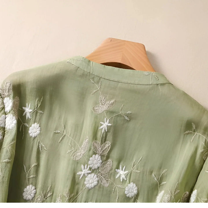 EMILY | TOP AVEC FLEURS BRODÉES