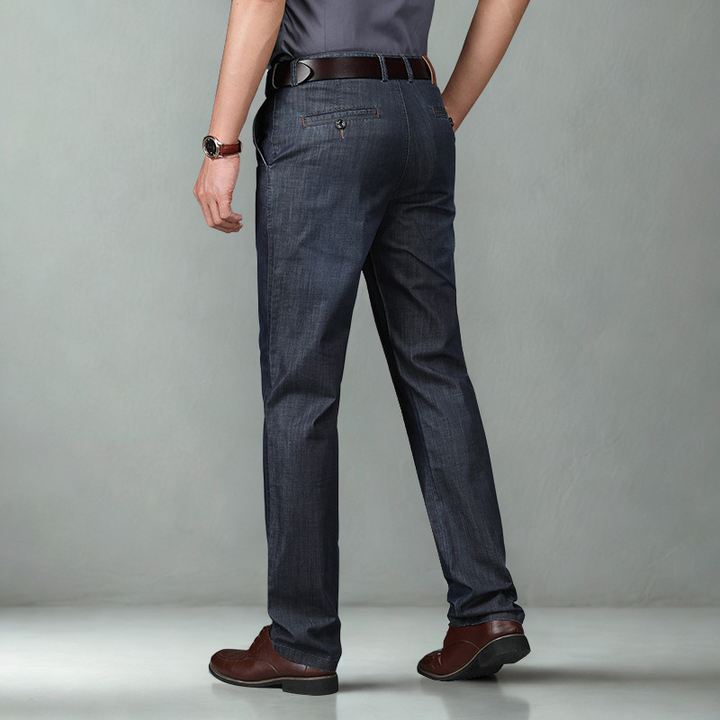 Jeans En Denim Extensible À Coupe Classique Pour Homme
