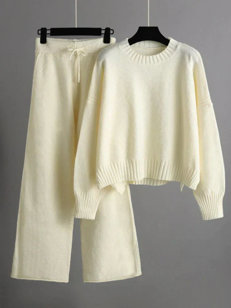Avabloomly™ | Elegant Knit Duo
